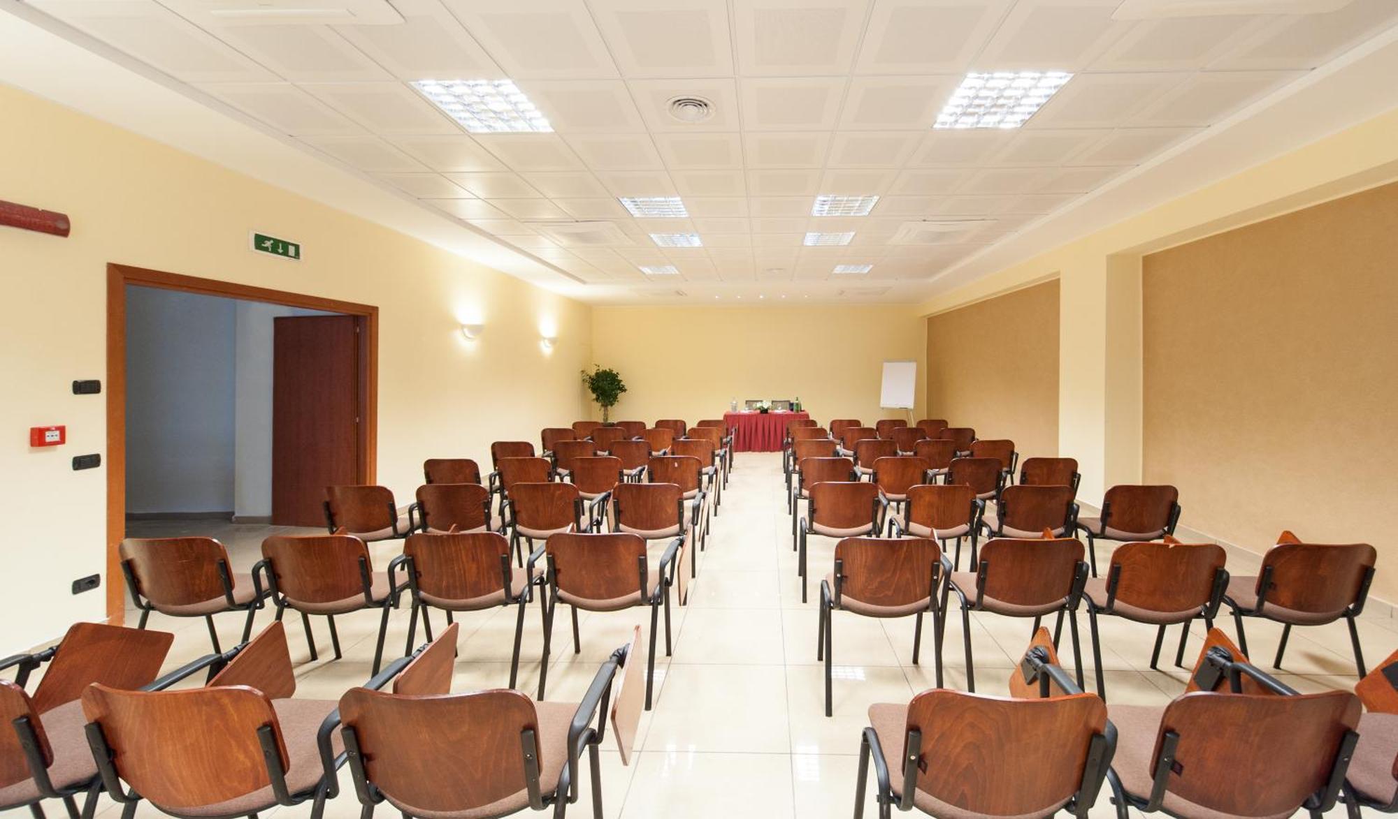 Hotel Tiempo Napoli Affari foto