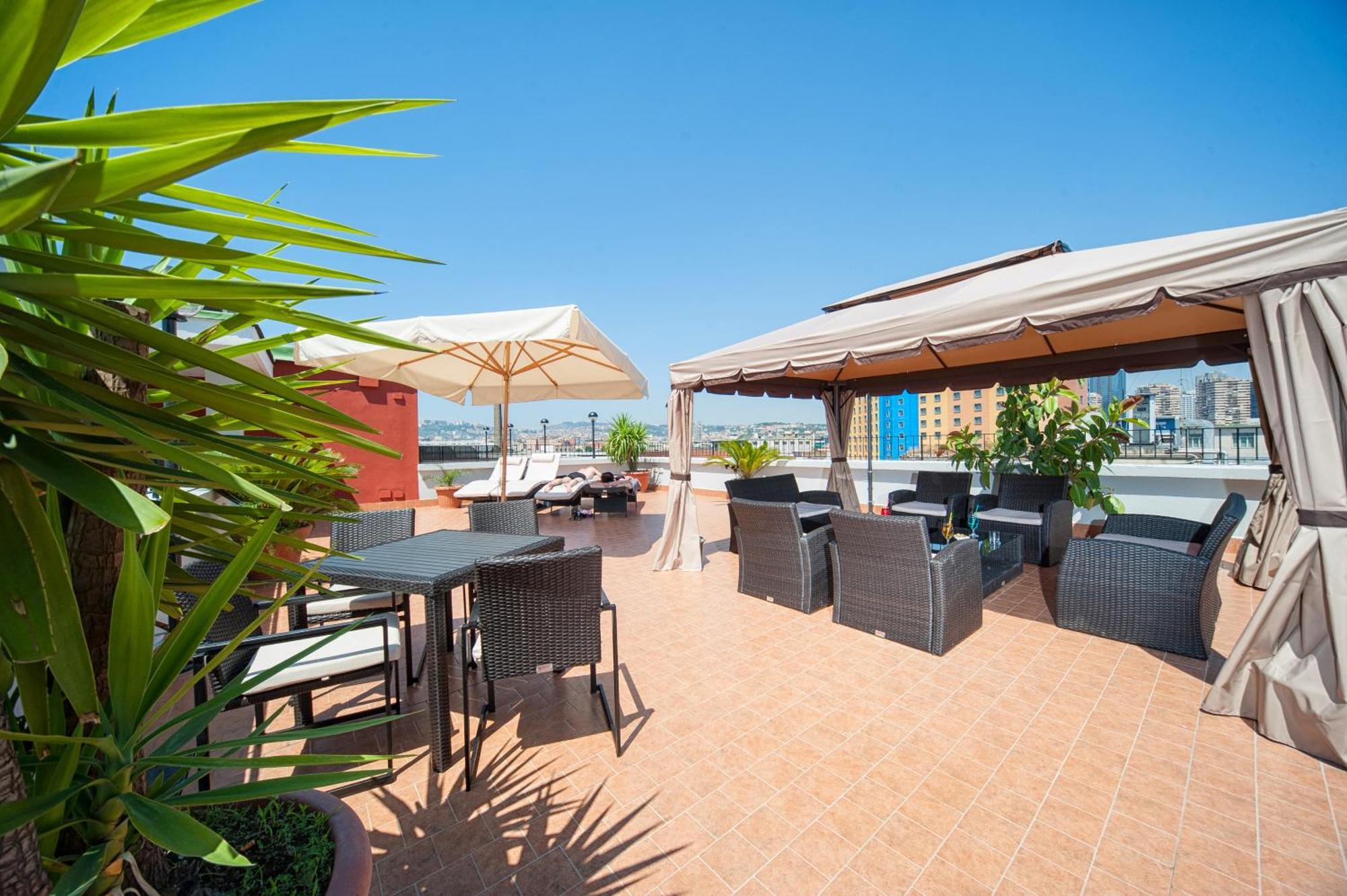 Hotel Tiempo Napoli Servizi foto
