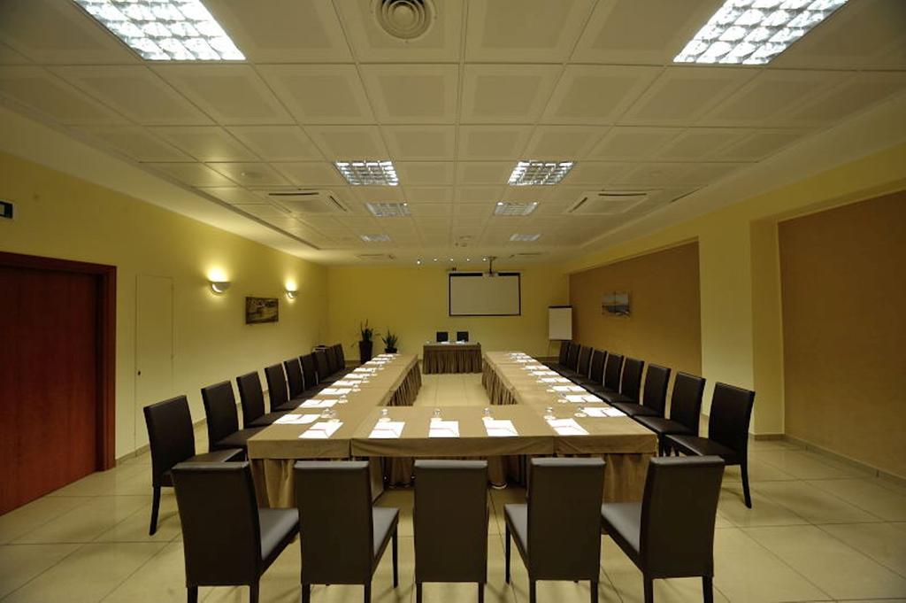 Hotel Tiempo Napoli Esterno foto